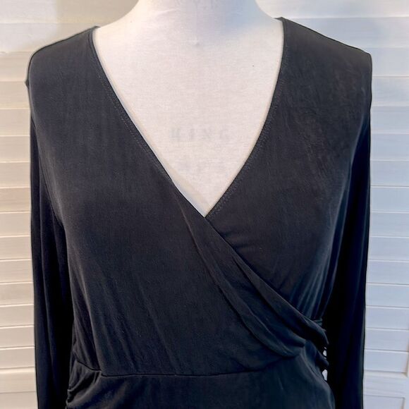 Chico’s Travelers Tunic Top Size 3 XL Size 16 Black Faux Wrap - Picture 7 of 14